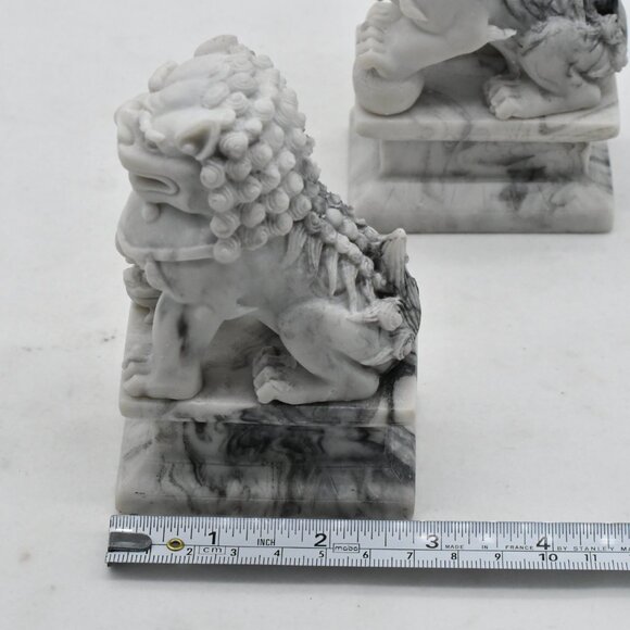 Carved Marble Pair Of Foo Dogs - Picture 9 of 11